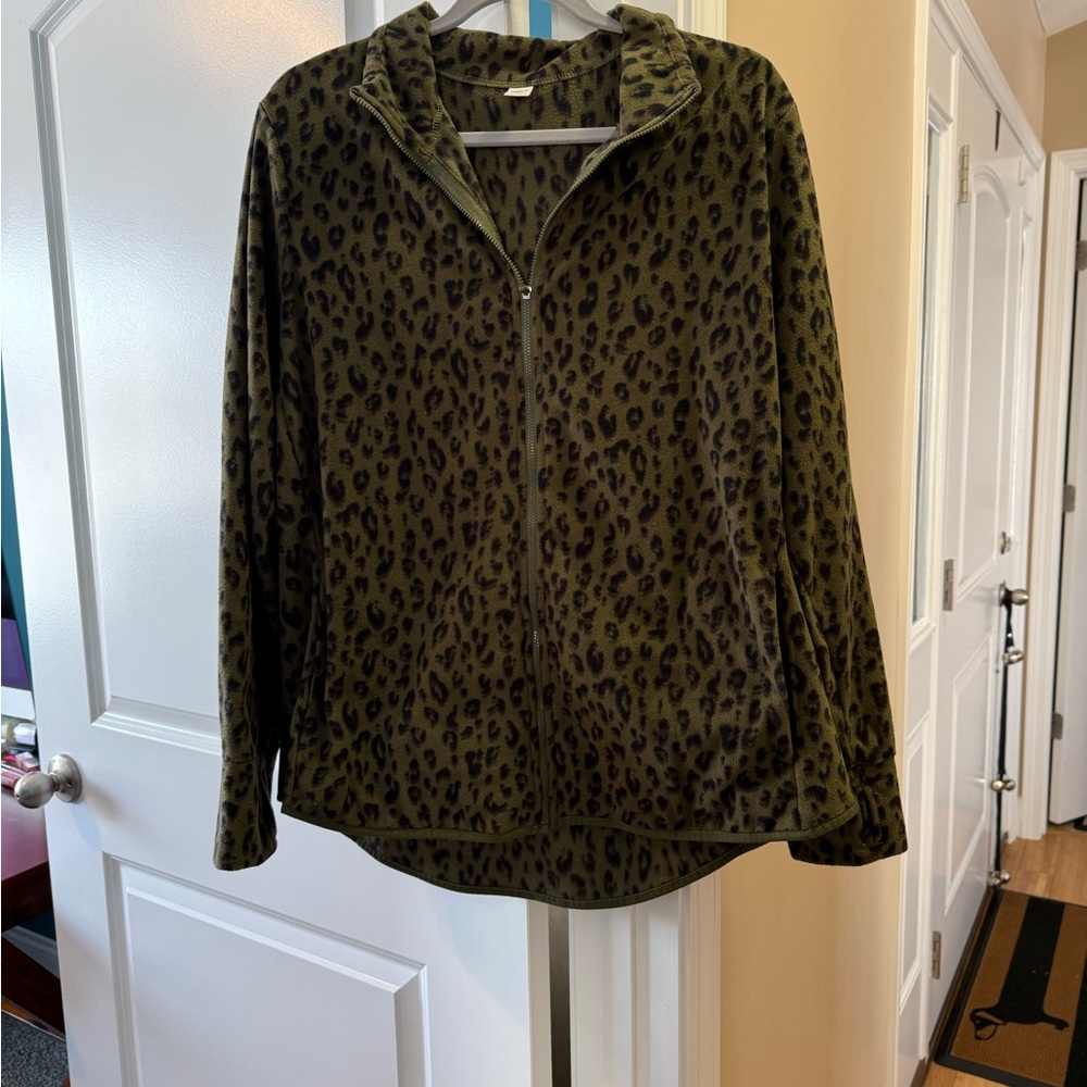 Green Leopard Print Zip-Up Microfleece Jacket